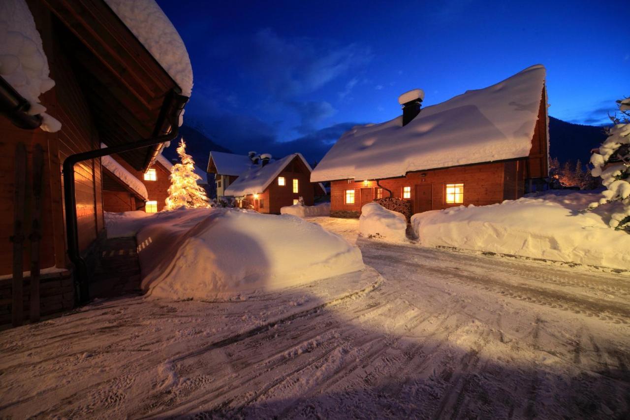 Kronau Chalet Resort Kranjska Gora Exterior photo